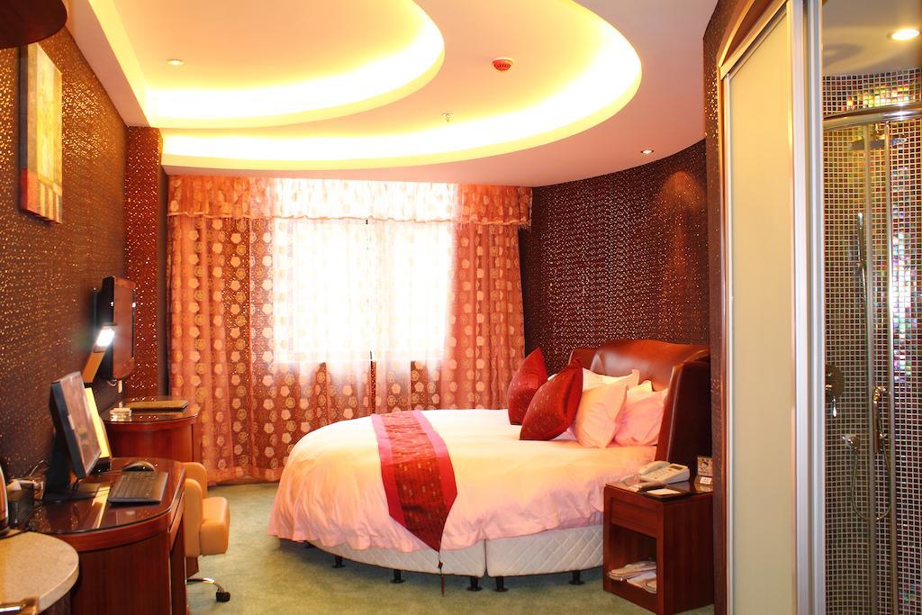 Yiwu Huangxuan Hotel Экстерьер фото