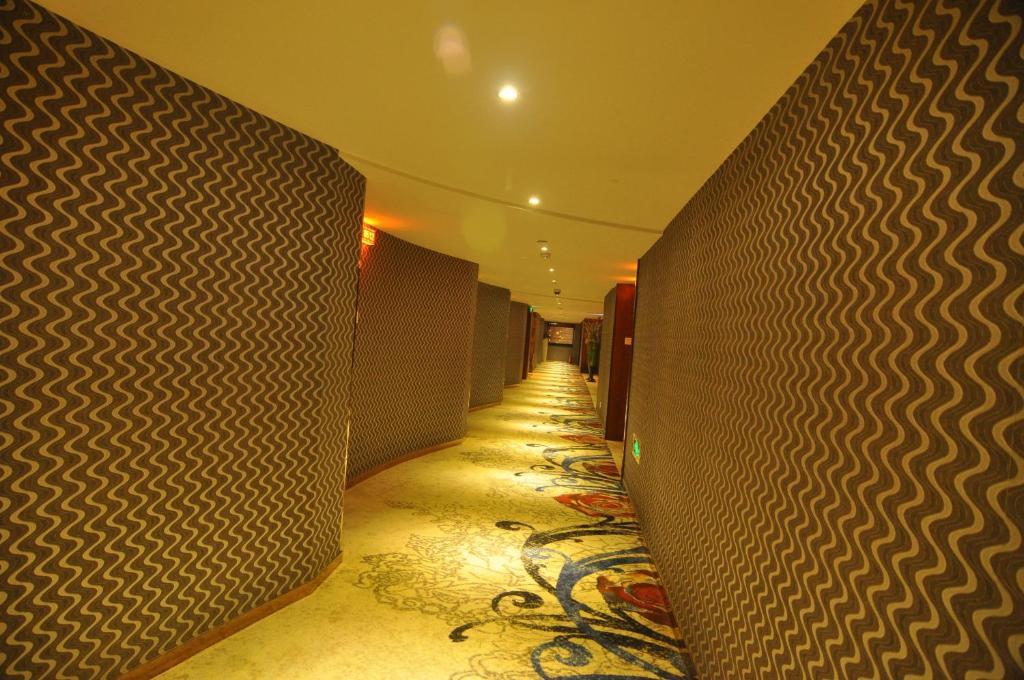 Yiwu Huangxuan Hotel Экстерьер фото